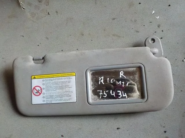 козырек Kia Rio III (2011—2015)  Право