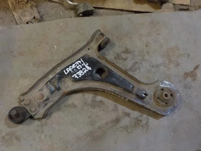 Рычаг Chevrolet Lacetti I (2004—2013) Перед Лево