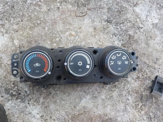 регулятор печки Mitsubishi Lancer X (2007—2010)