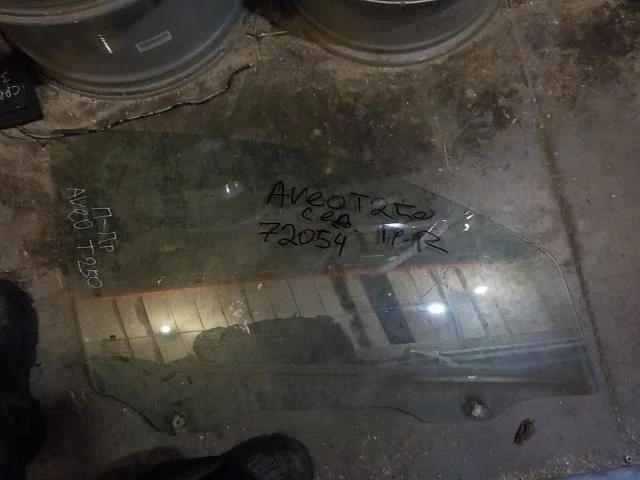 стекло Chevrolet Aveo I рестайлинг (2006—2012) Перед Право