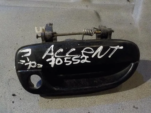 ручка двери внешняя Hyundai Accent III (2006—2011) Перед Право