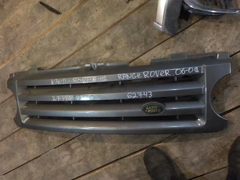 Решетка радиатора Land Rover Range Rover Sport I (2005—2009)