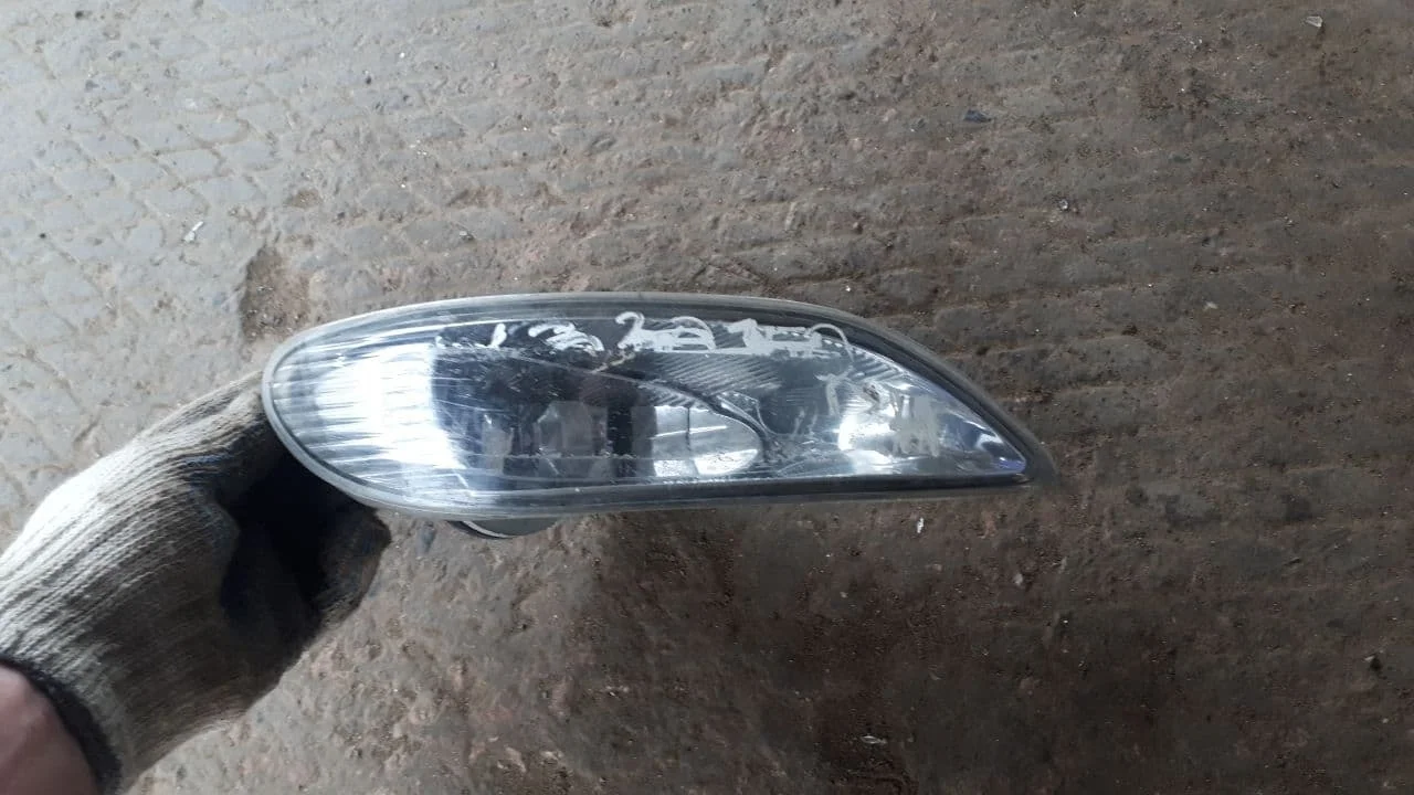 туманка Hyundai Sonata IV рестайлинг (2001—2012) Перед Право