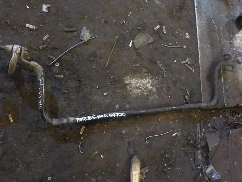 Стабилизатор Volkswagen Passat B5 (1996—2001) Перед