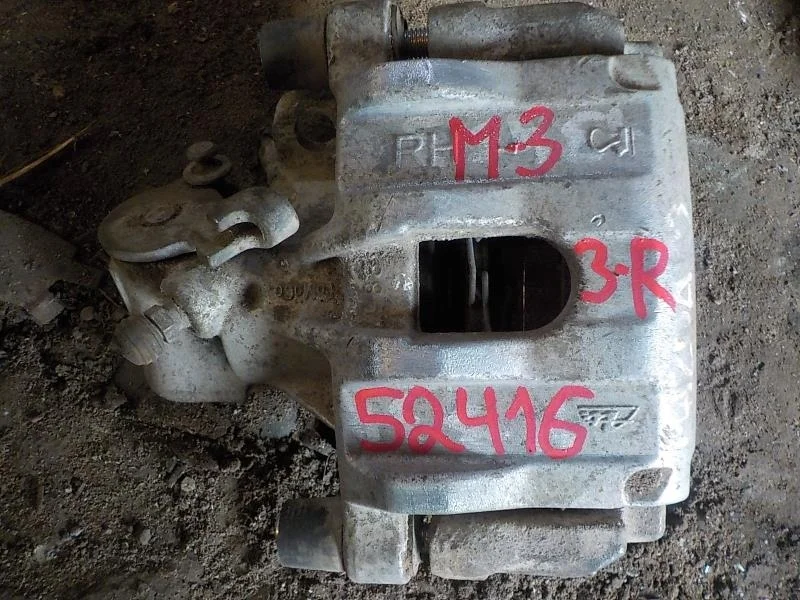 суппорт Mazda 3 BK рестайлинг (2006—2009) Зад Право