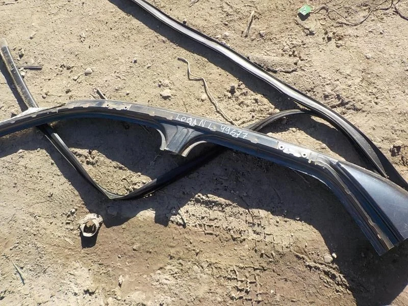 боковина кузова Renault Logan I (2004—2009)  Лево