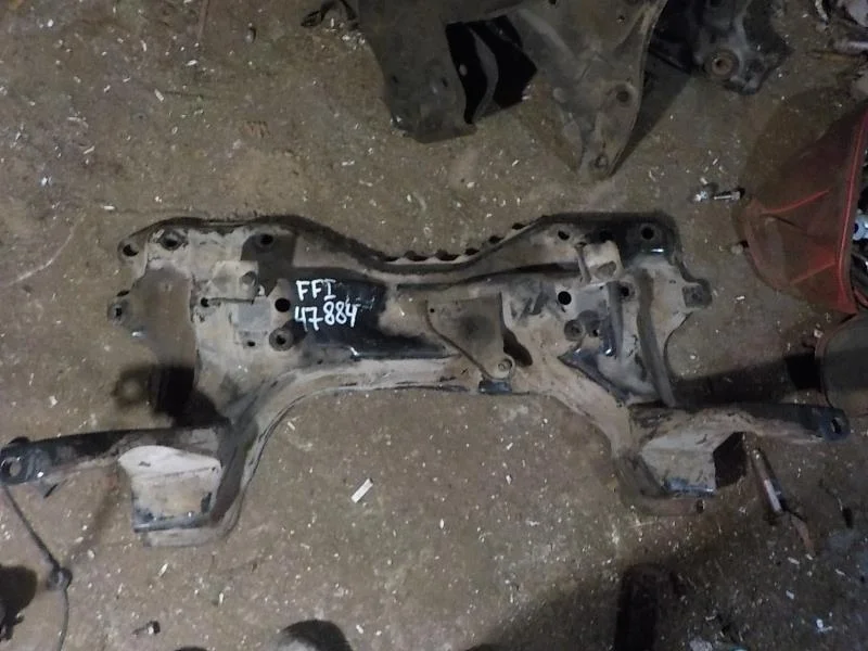 Подрамник Ford Focus I (1998—2004) Перед