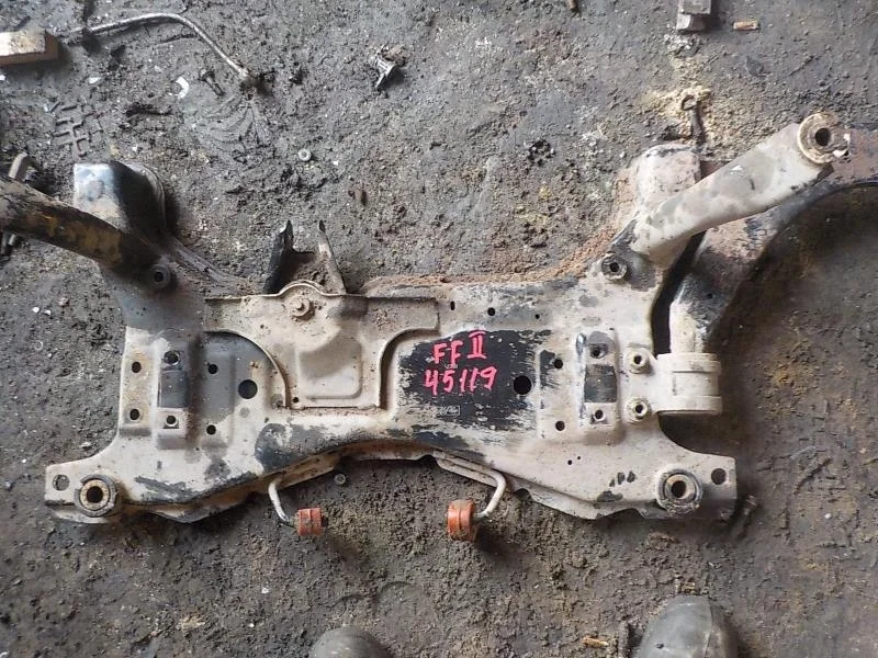 Подрамник Ford Focus II (2005—2008) Перед