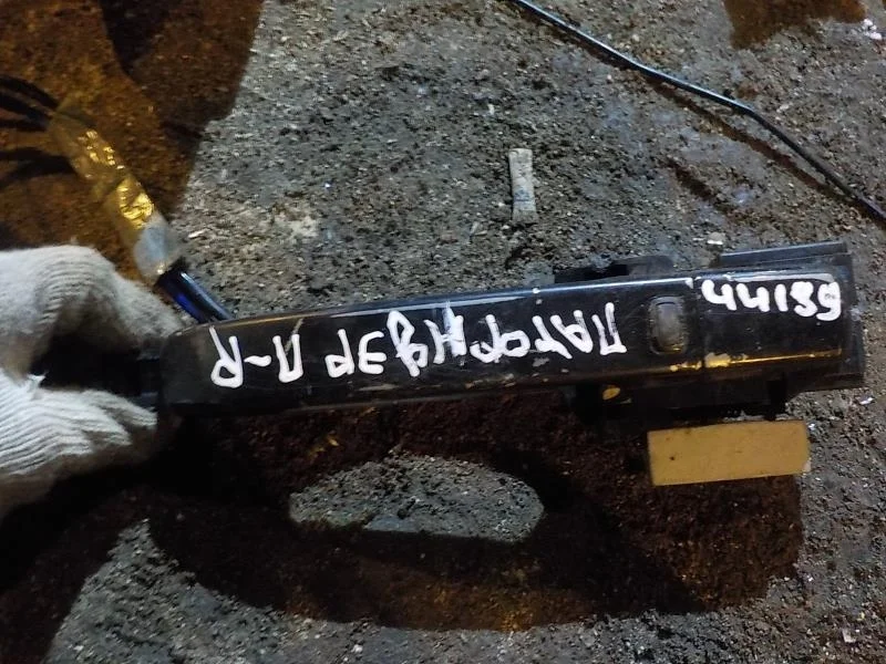 ручка двери внешняя Nissan Qashqai I (2006—2010) Перед Право