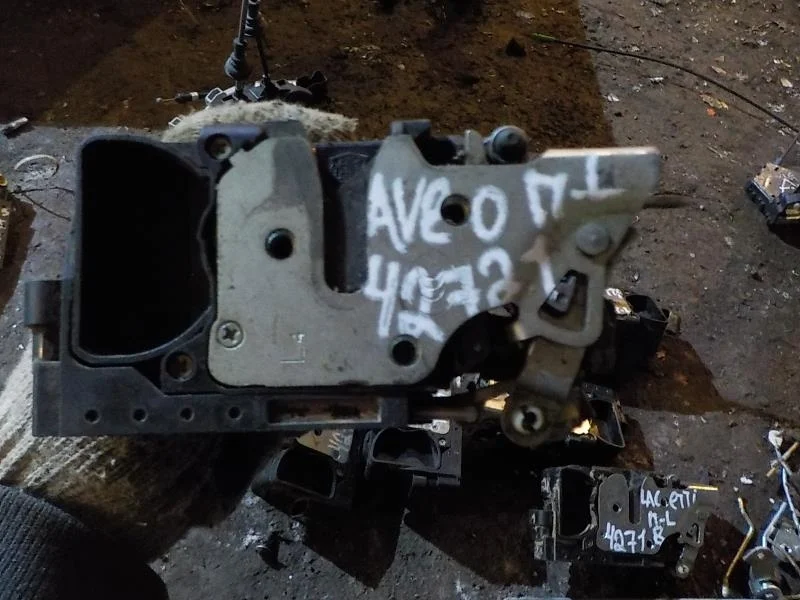 Замок двери Chevrolet Aveo I (2003—2008) Перед Лево