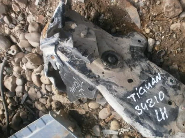 Лонжерон Volkswagen Tiguan I (2007—2011) Перед Лево