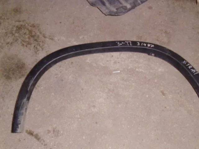 Накладка на крыло Nissan X-Trail II (2007—2011) Зад Право