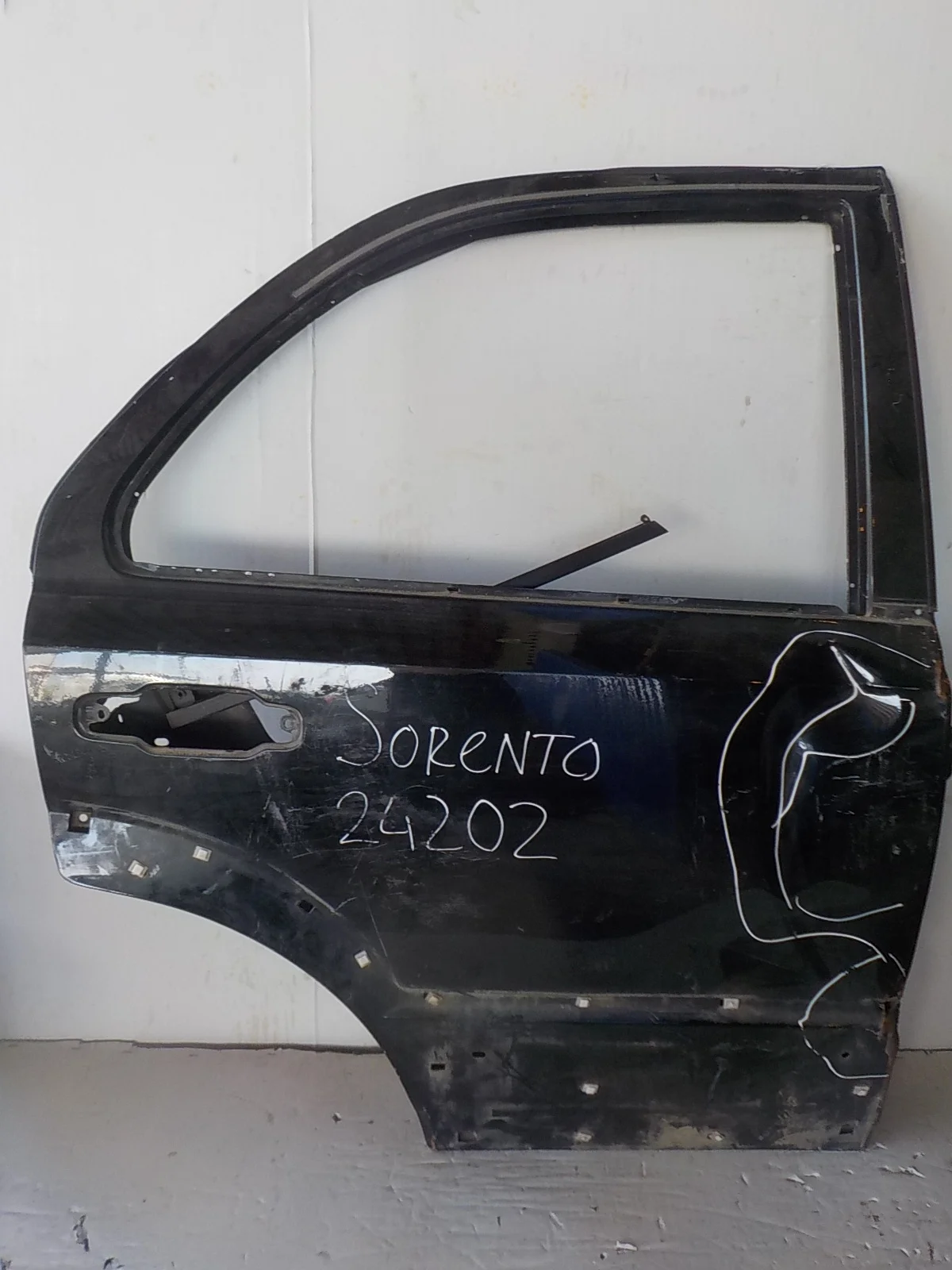 Дверь Kia Sorento I (2002—2006) Зад Право