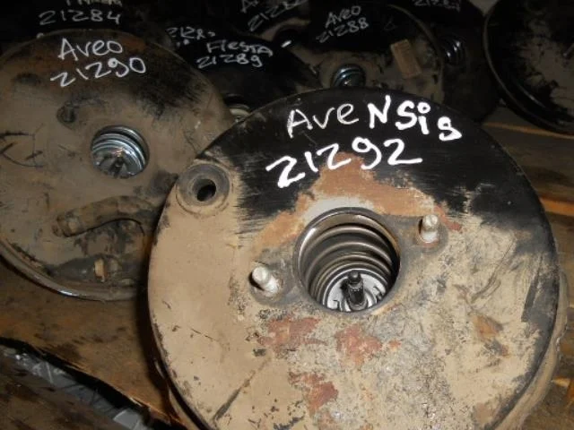 вакуумный усилитель тормозов Toyota Avensis T250 рестайлинг (2006—2009)