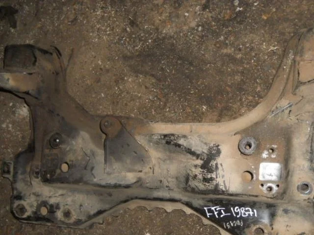 Подрамник Ford Focus I (1998—2004) Перед