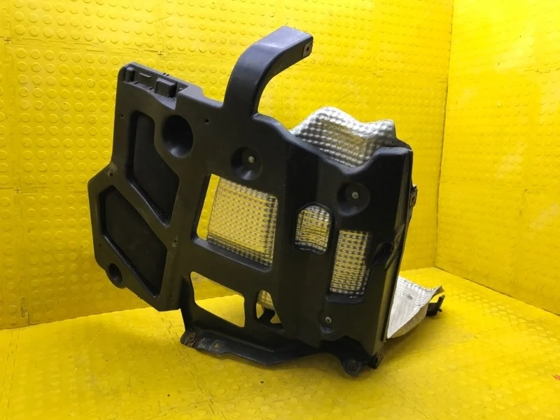 Кронштейн бампера Porsche Panamera 2014 97050563104 970 CWAA, задний левый