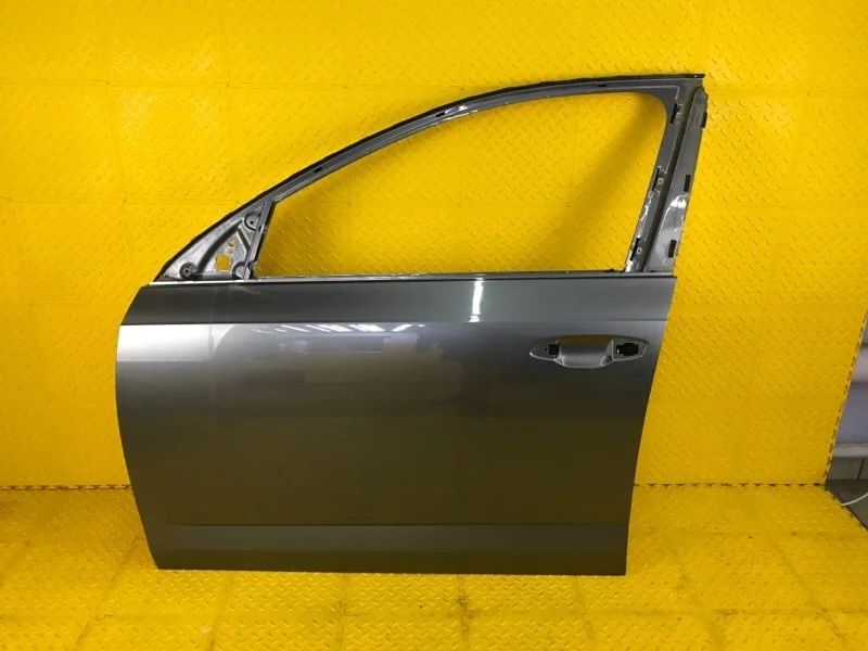 Дверь Skoda Octavia 2018 5EU831051A 5E3 CJS 298666, передняя левая