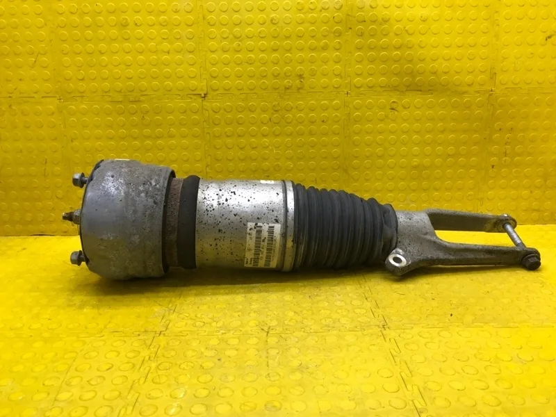 Пневмобалон Porsche Panamera 2014 97034305234 970 CWAA, передний правый