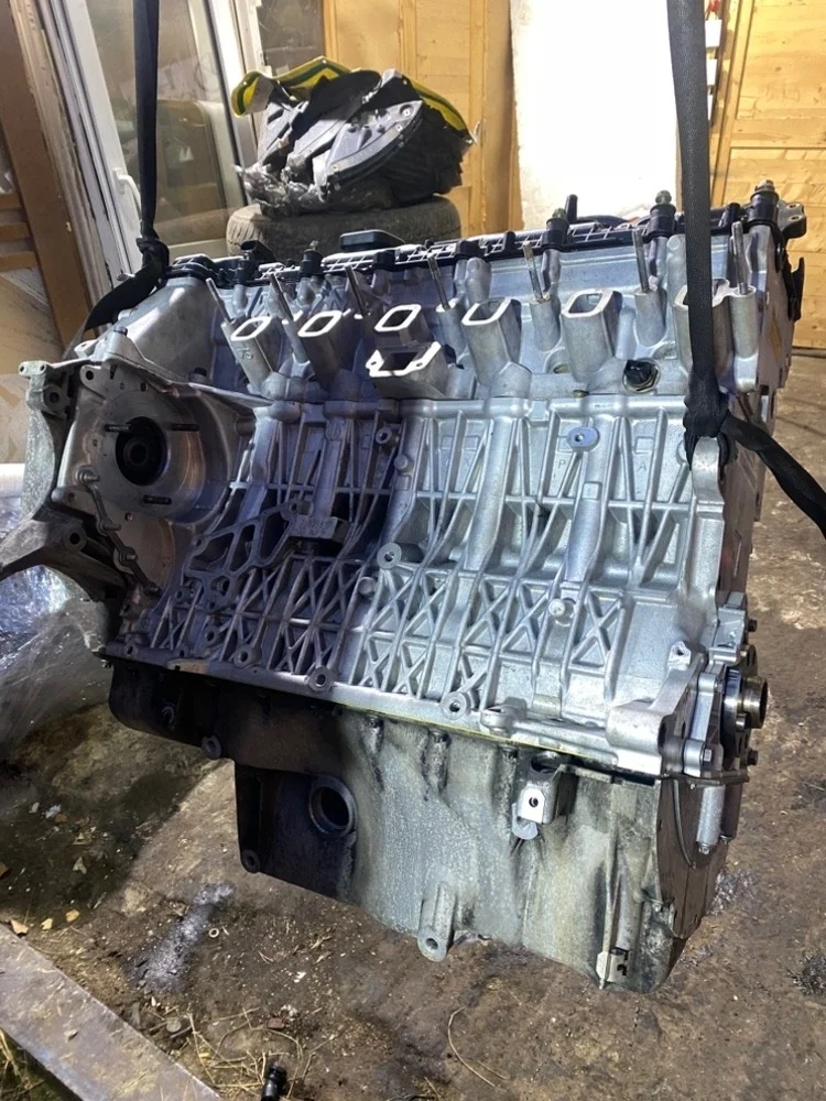 Двигатель BMW X5 30sd E70