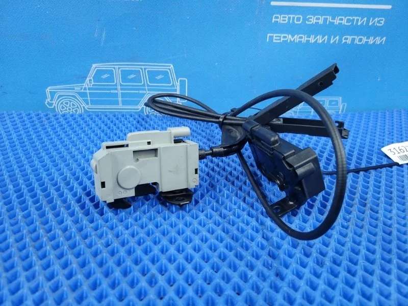 Замок капота Mercedes-Benz C-Class 2012 A2048704458 W204 М274910