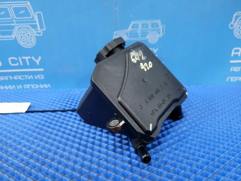 Бачок гидроусилителя руля Mercedes-Benz Gl-Class 2011 A0004602283 X164 М273