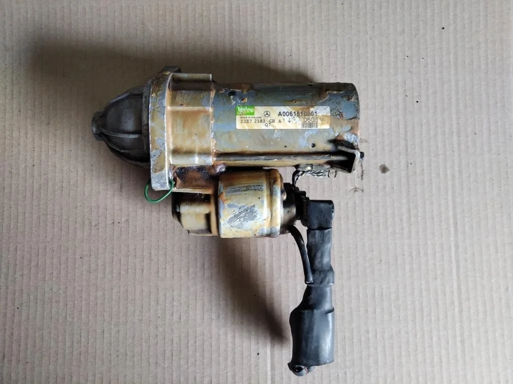 Стартер Mercedes-Benz