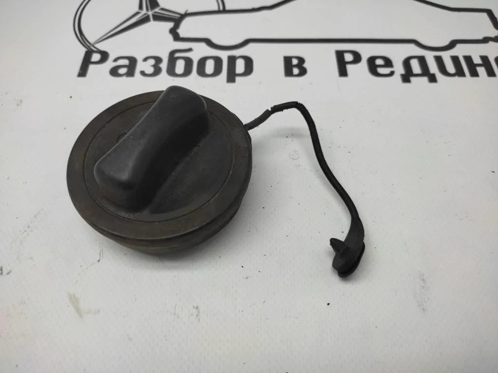 Крышка топливного бака Mercedes-Benz