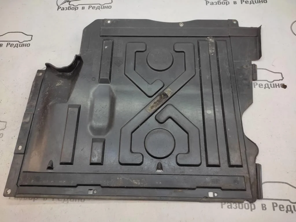 Защита днища Mercedes-Benz