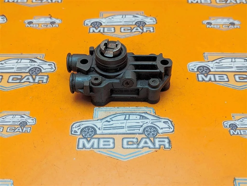 Насос топливный Mercedes-Benz