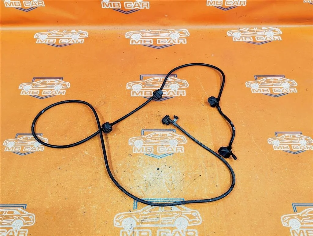 Форсунка омывателя лобового стекла Mercedes-Benz