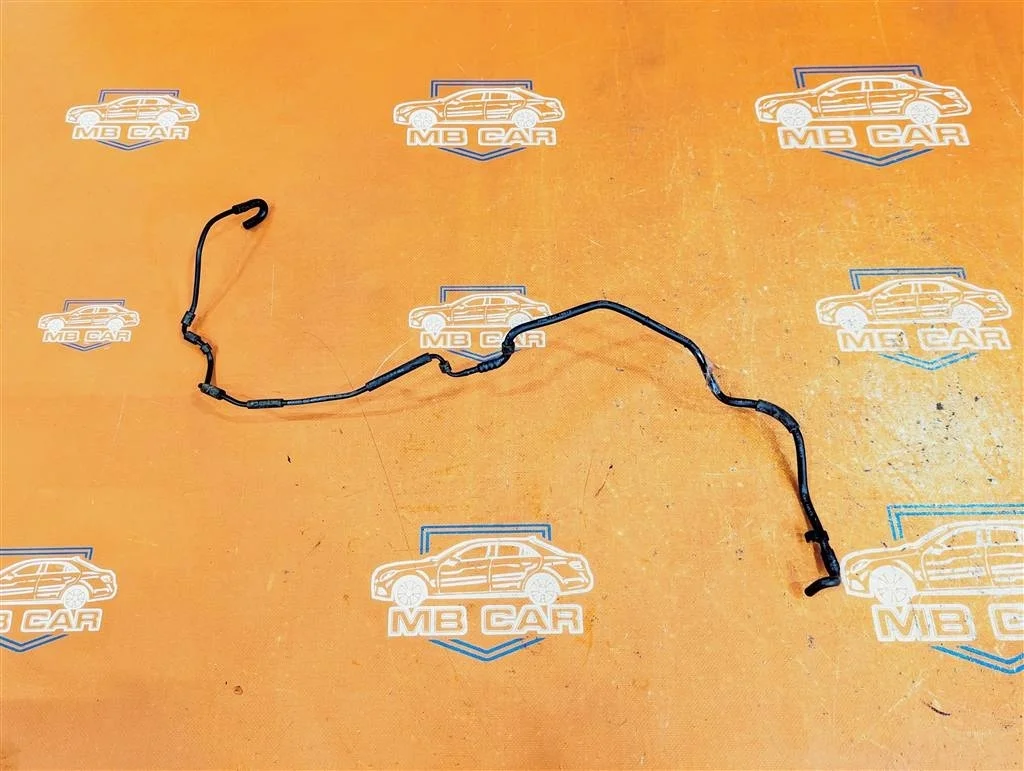 Трубка вакуумная Mercedes-Benz