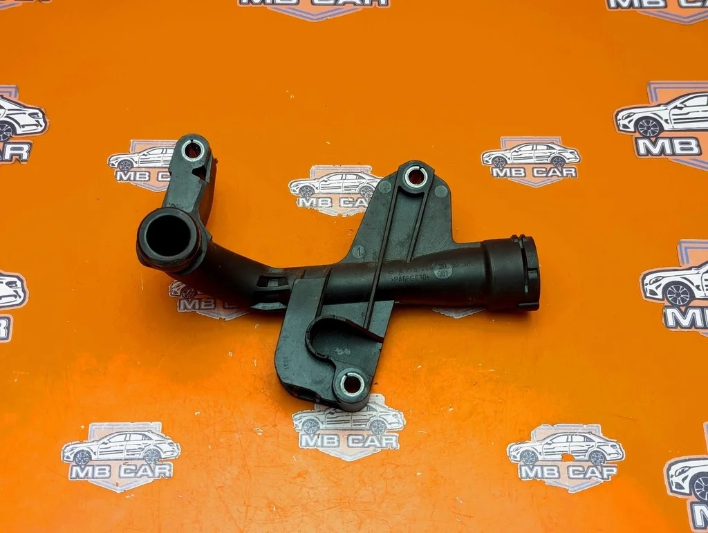 Трубка ОЖ Mercedes-Benz