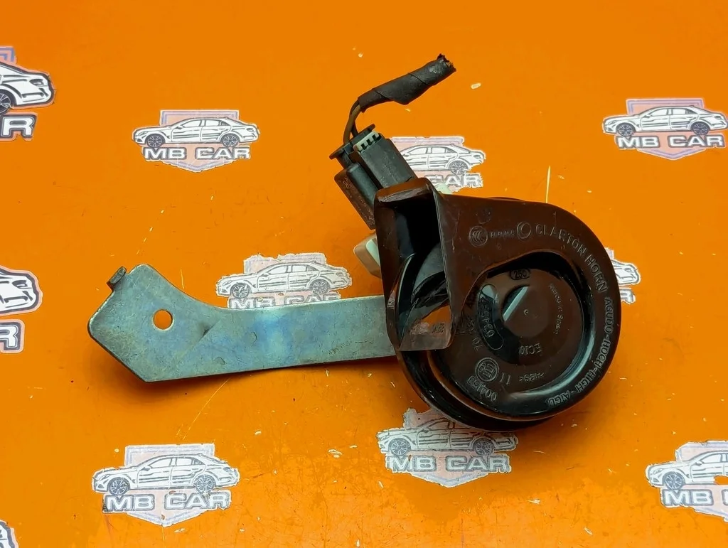 Сигнал Mercedes-Benz