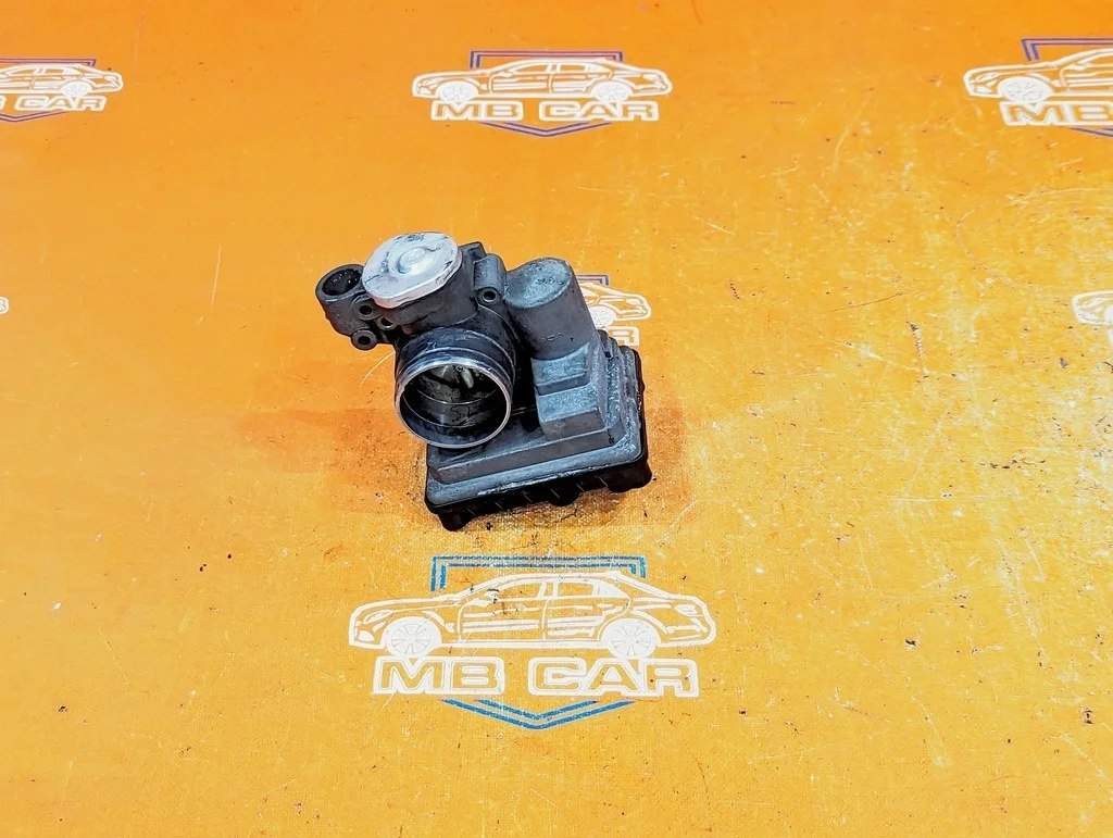 Дроссельная заслонка Mercedes-Benz