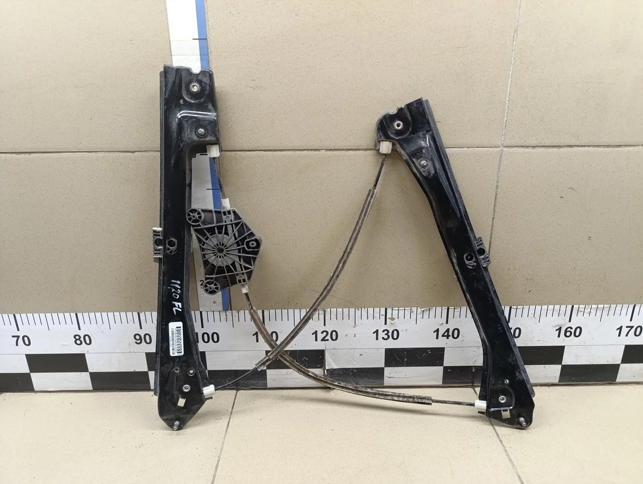 Стеклоподъемник электр. передний левый Jetta 2011>