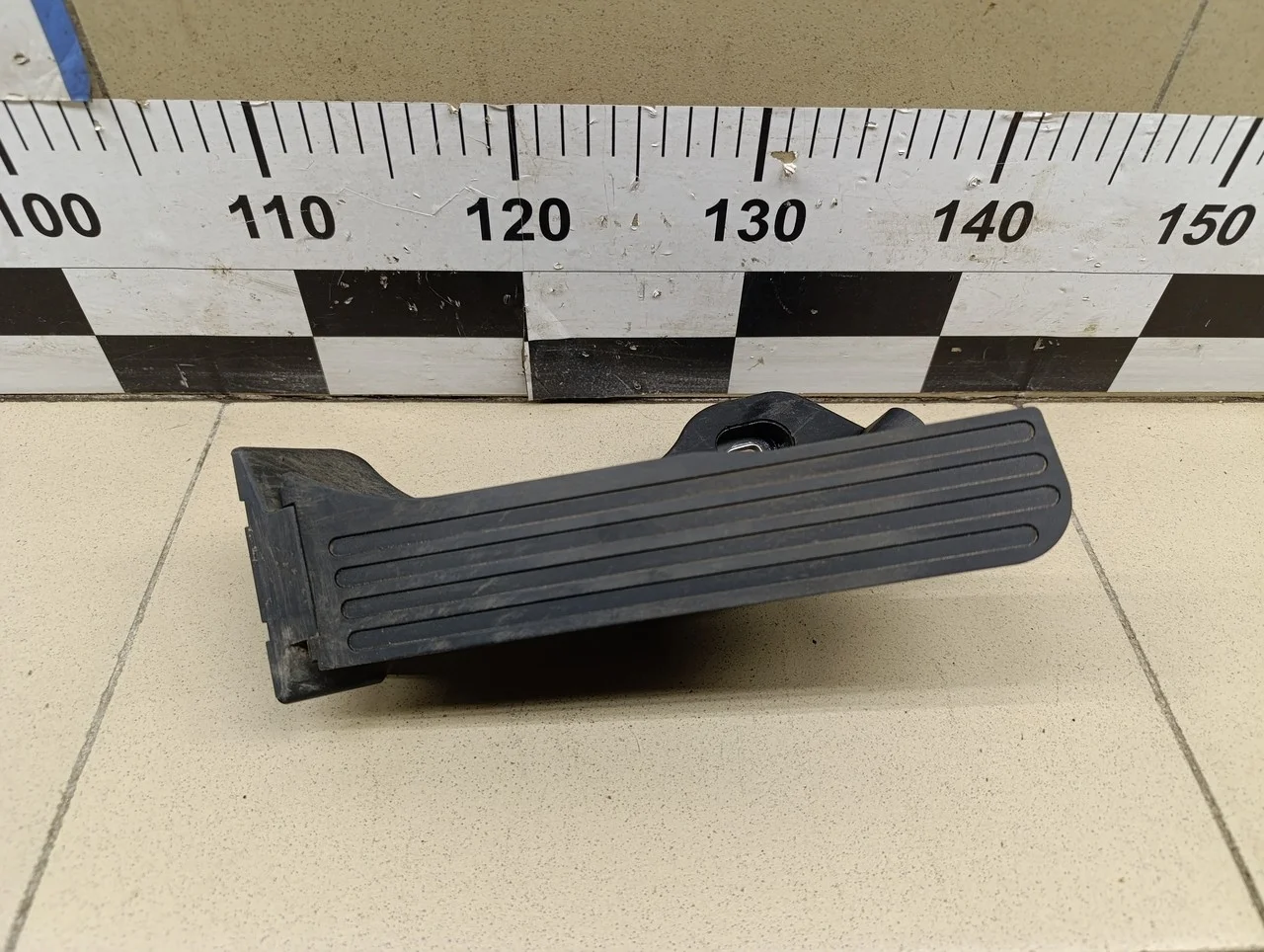 Педаль газа Tiguan 2011-2016