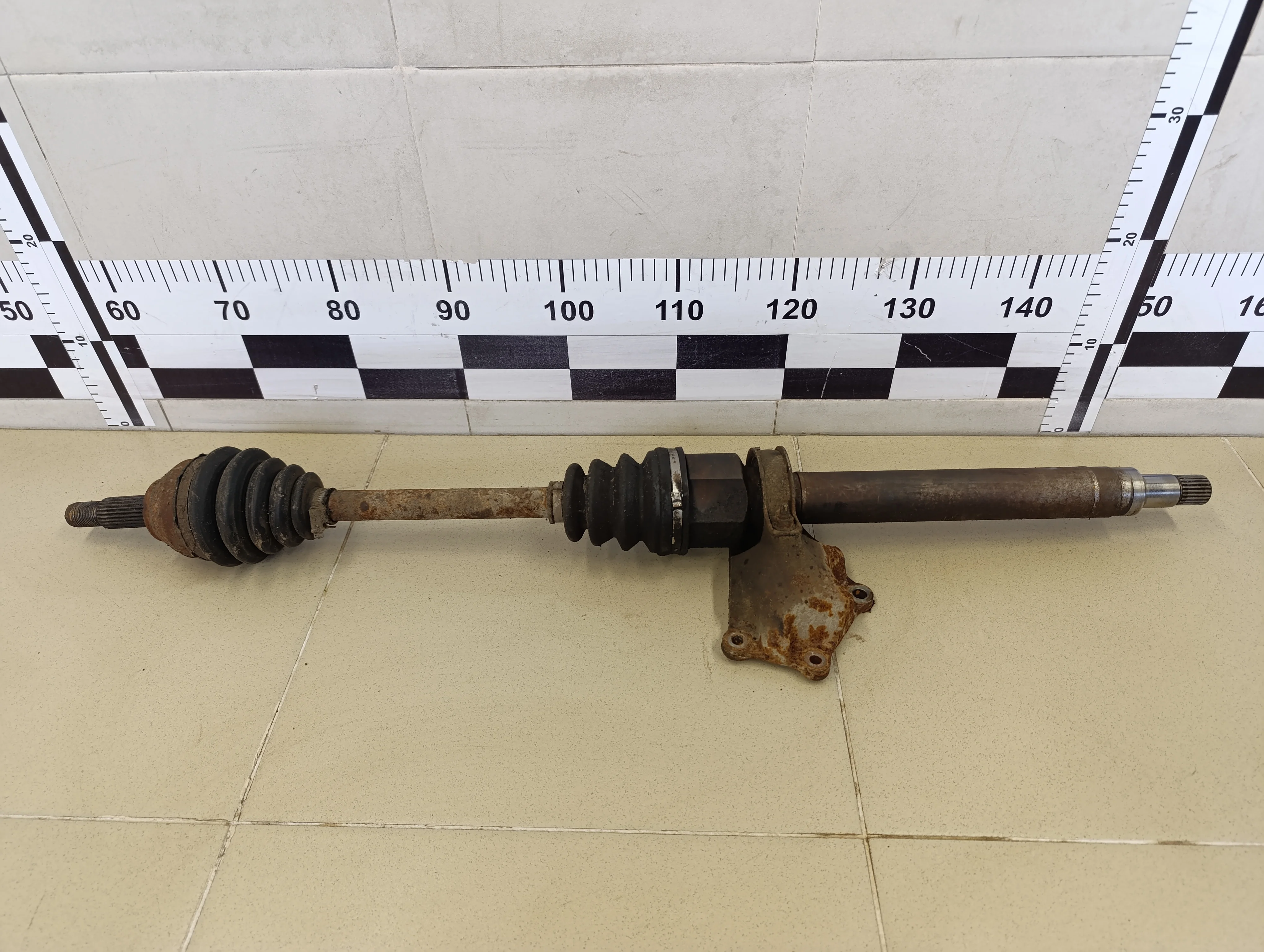 Полуось передняя правая Focus I 1998-2004