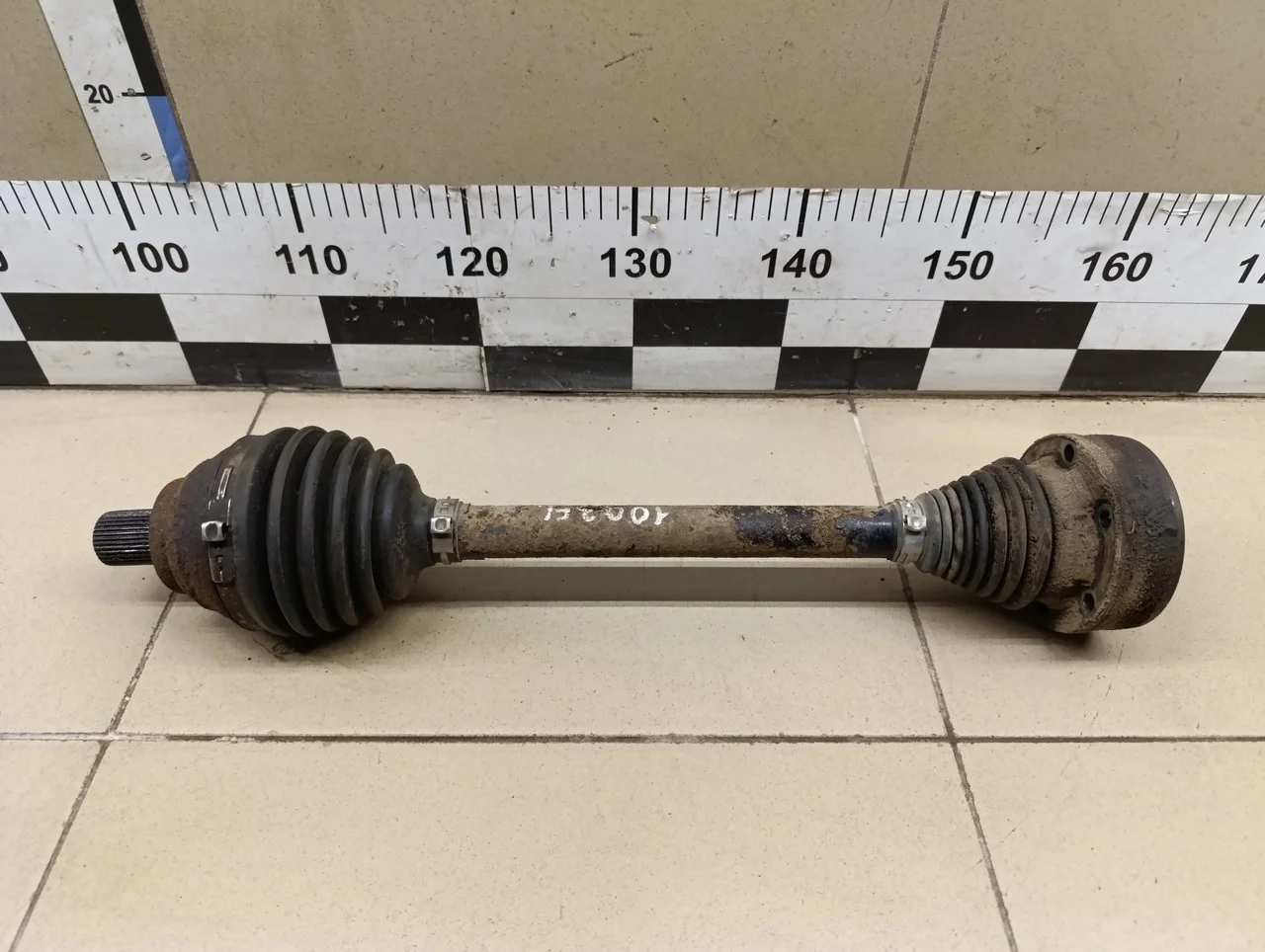 Полуось передняя левая Yeti 2009>