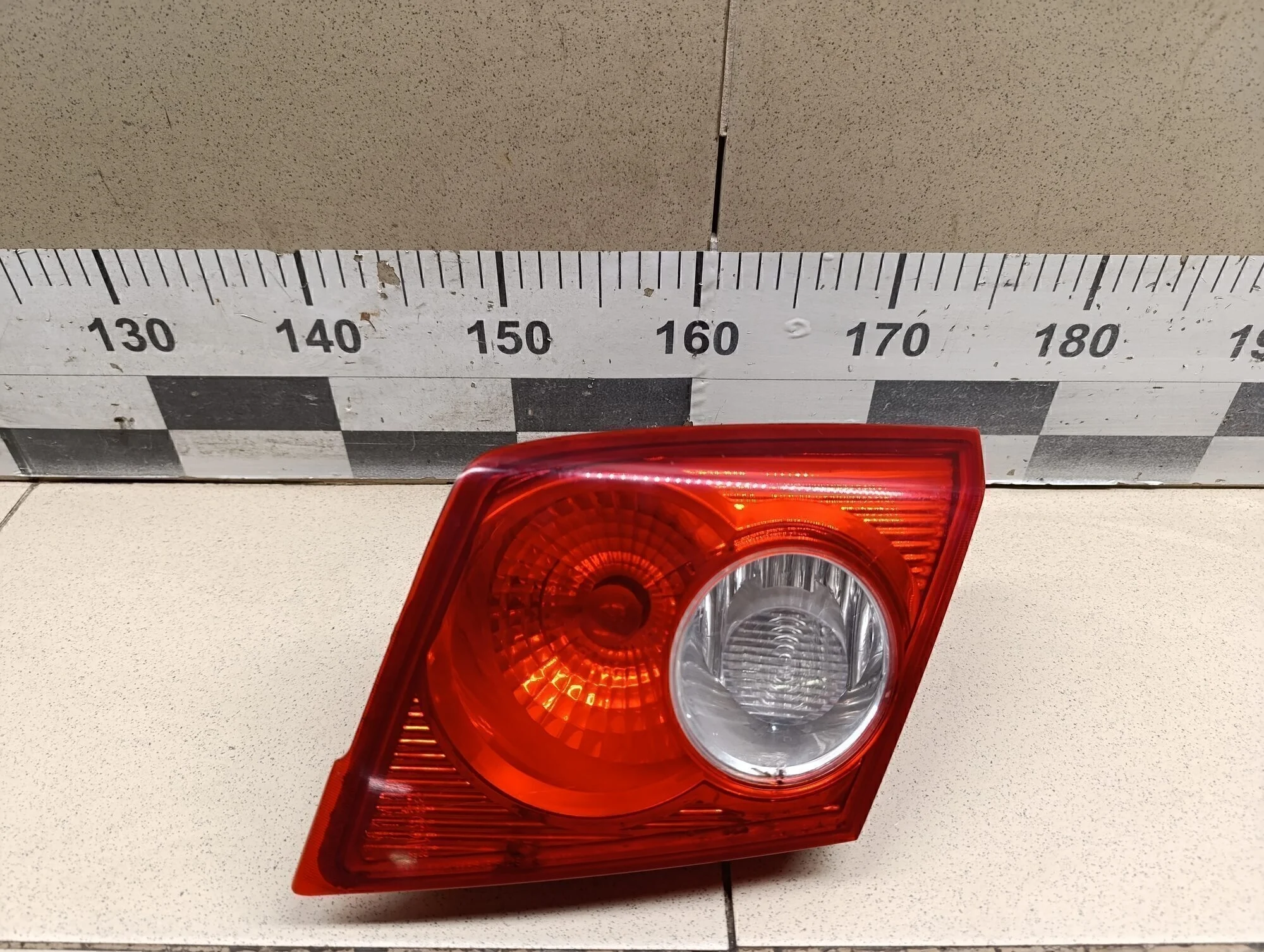 Фонарь задний внутренний правый Lacetti 2003-2013