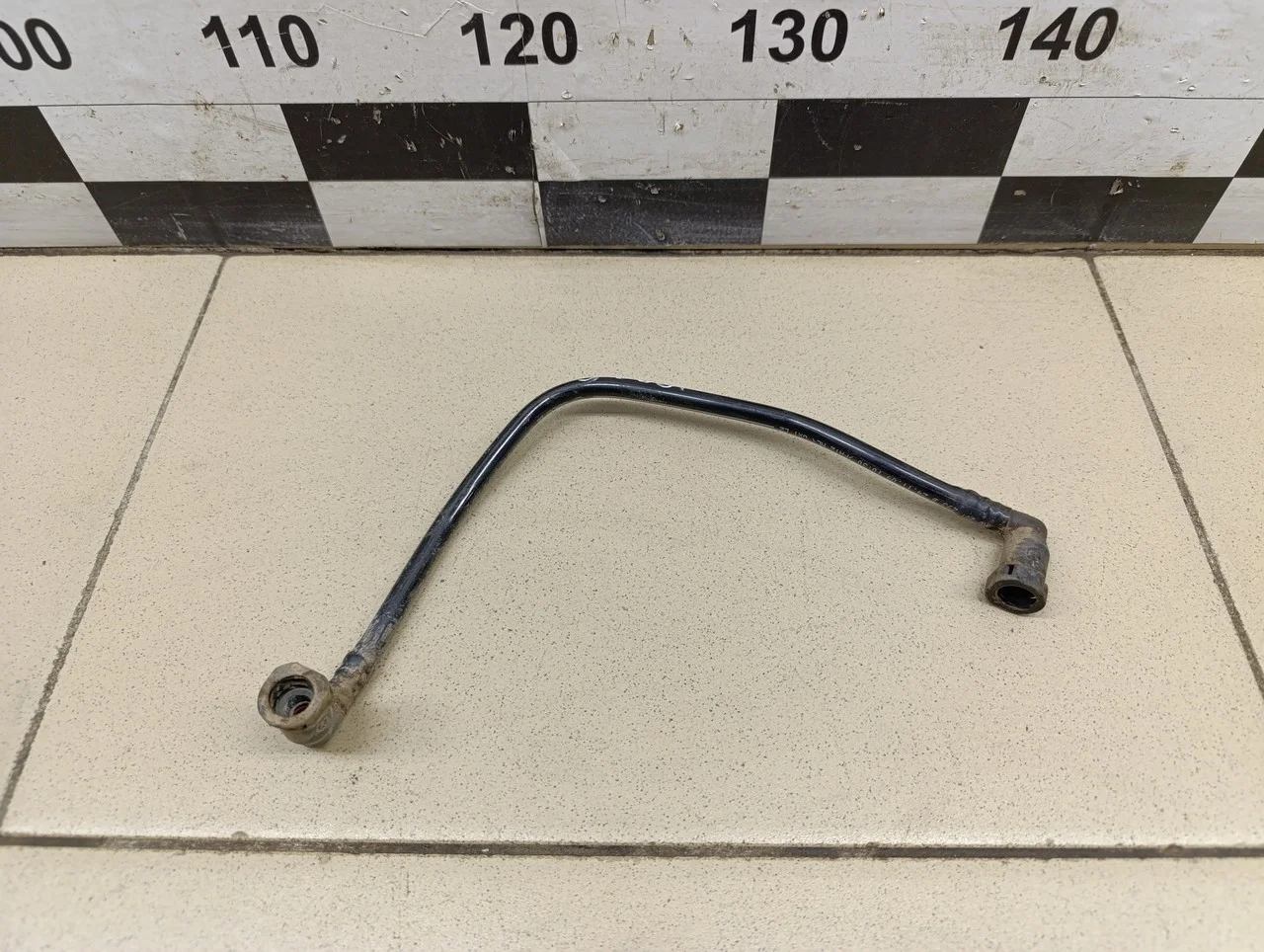 Трубка топливная Yeti 2009>