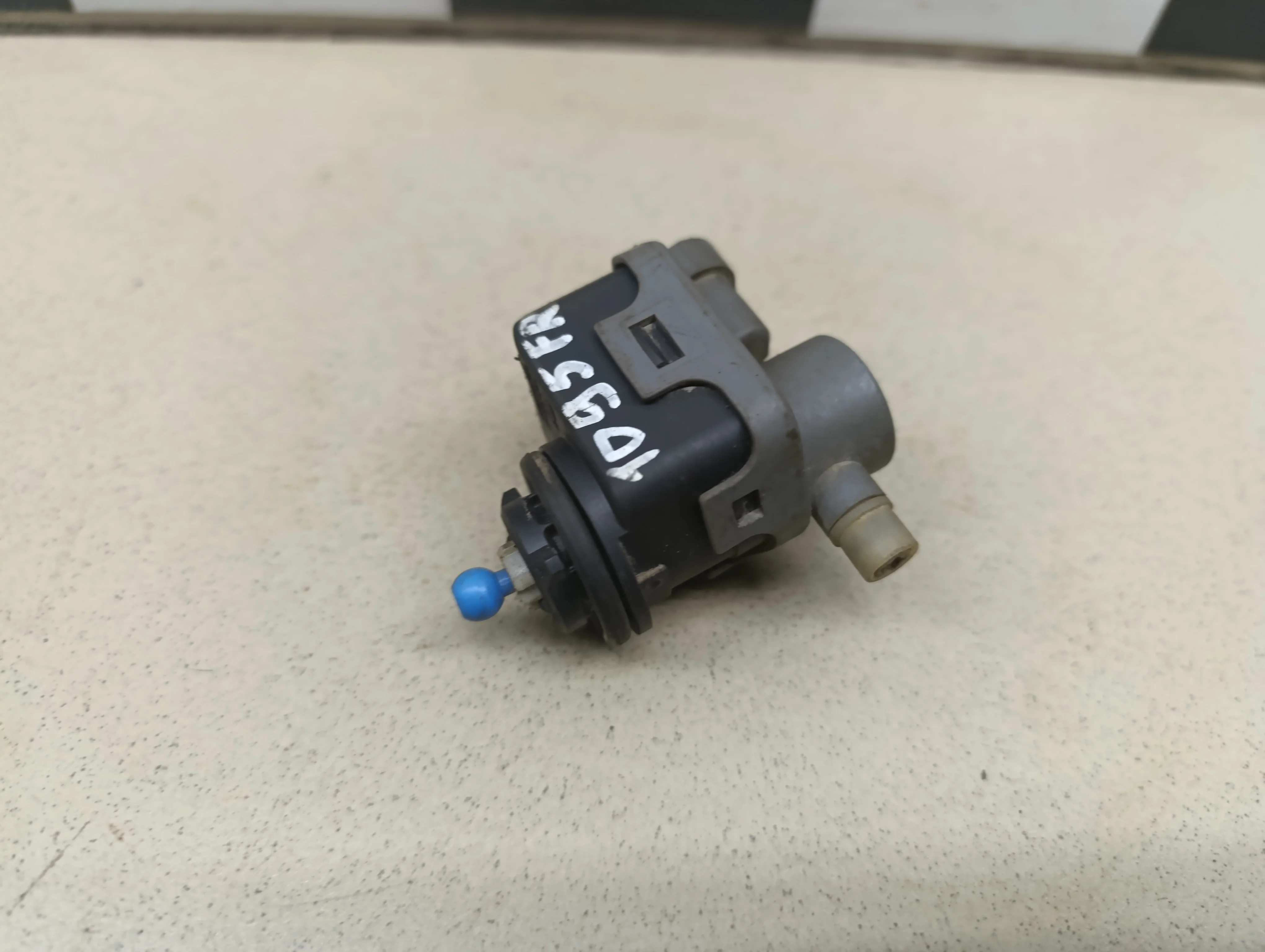 Моторчик корректора фары Almera Classic (B10) 2006-2013