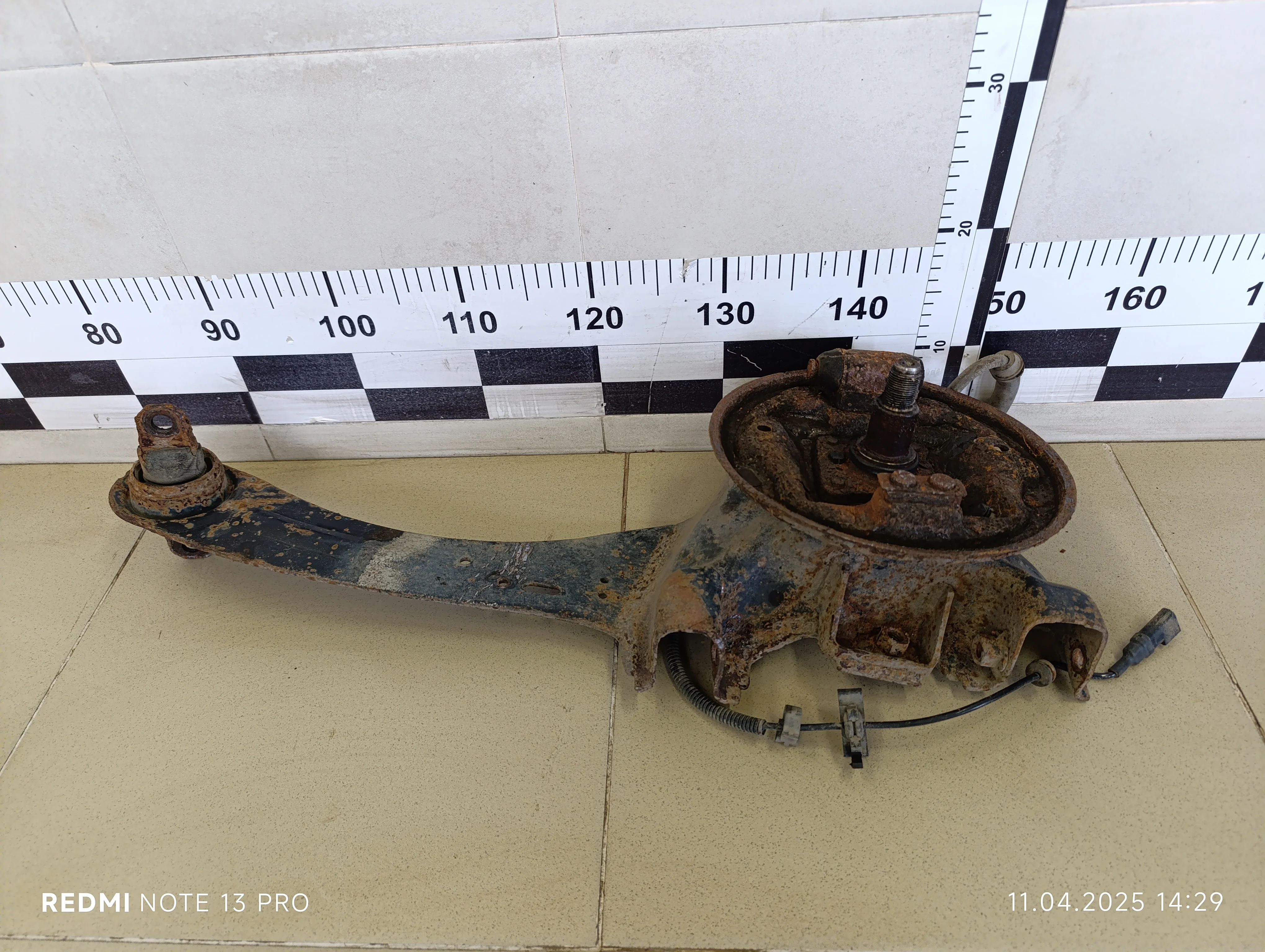 Рычаг задний продольный левый Focus I 1998-2004