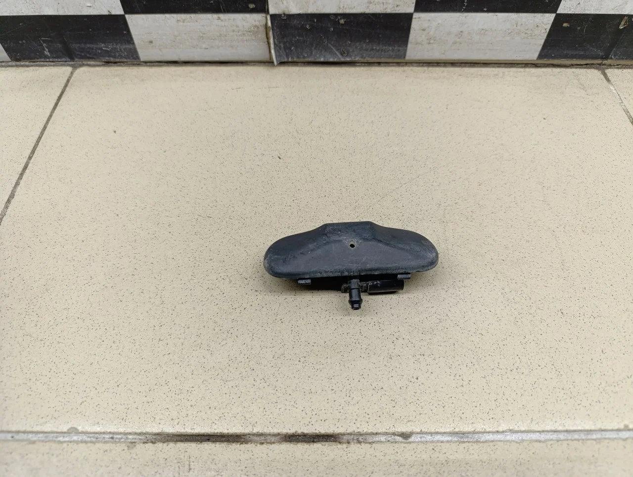 Форсунка омывателя лобового стекла Passat [B6] 2005-2010