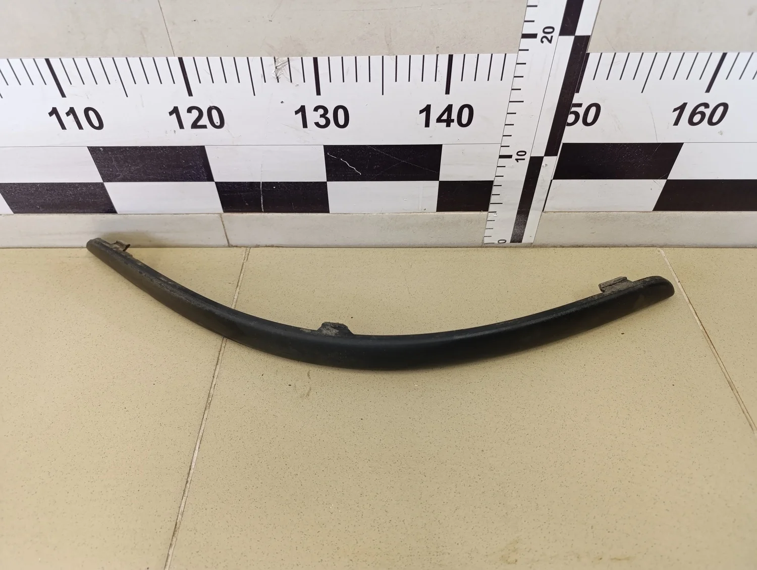 Молдинг переднего бампера Focus I 1998-2004