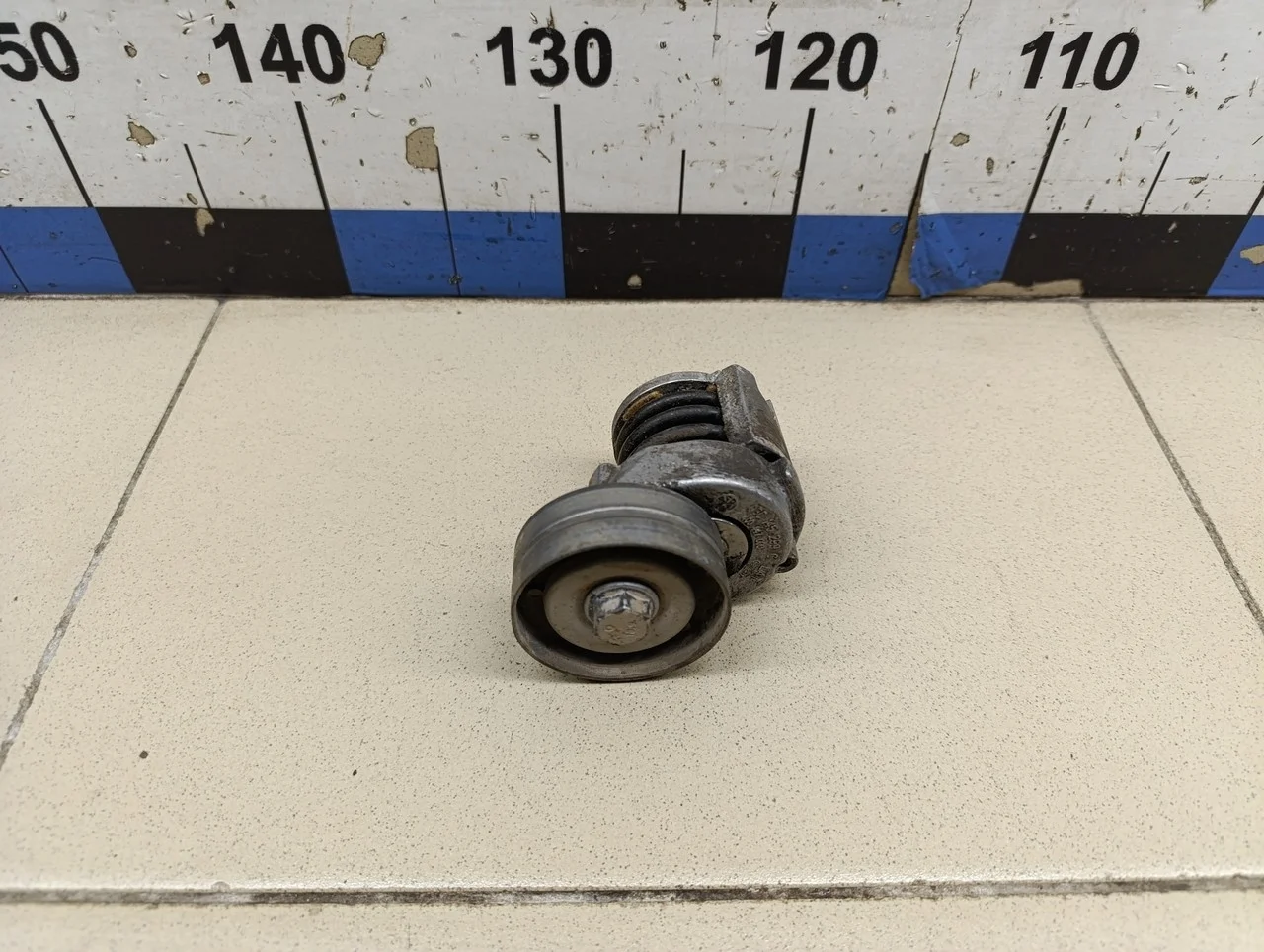 Натяжитель ремня Passat [B6] 2005-2010