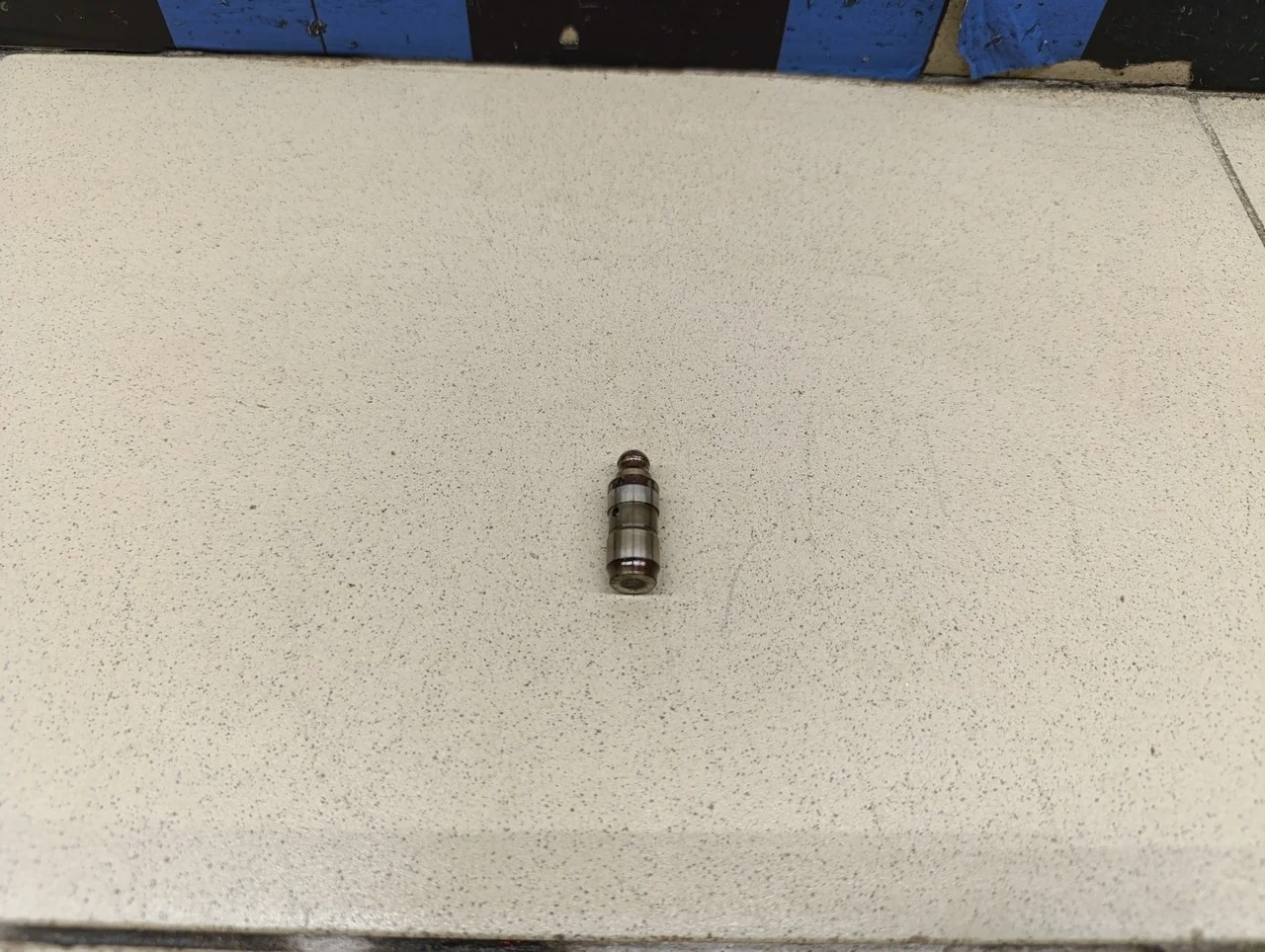 Толкатель клапана гидравлический Fabia 1999-2006