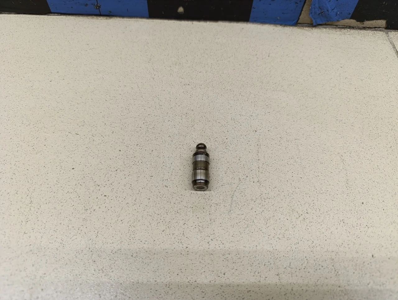 Толкатель клапана гидравлический Fabia 1999-2006