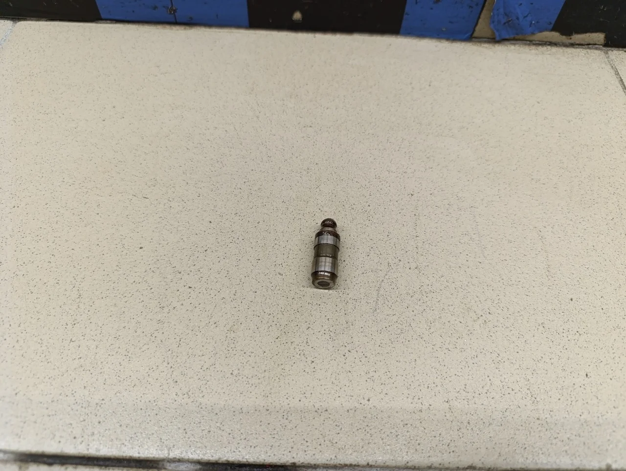 Толкатель клапана гидравлический Fabia 1999-2006