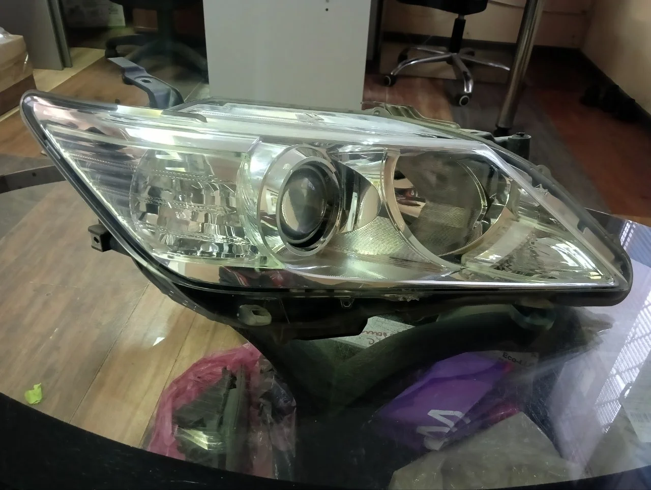 Фара галоген Toyota Camry 2012-2014 8114533B00 50, передняя правая