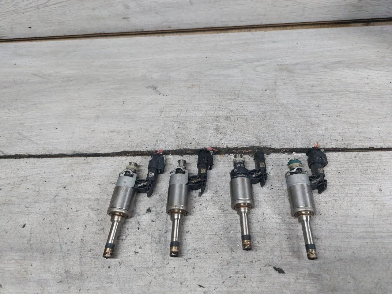 форсунка топливная Volkswagen Golf 7